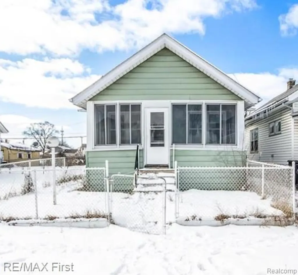 15751 Fairfield Street Detroit City MI 48238