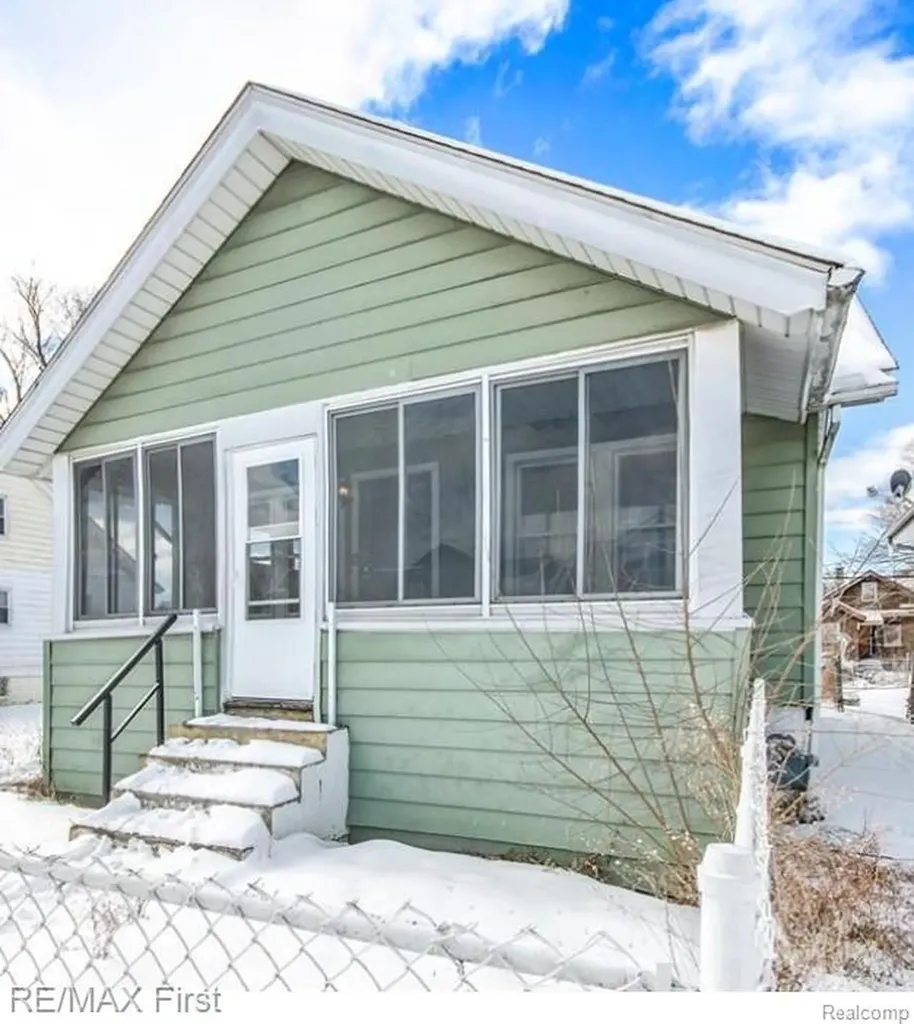 15751 Fairfield Street Detroit City MI 48238