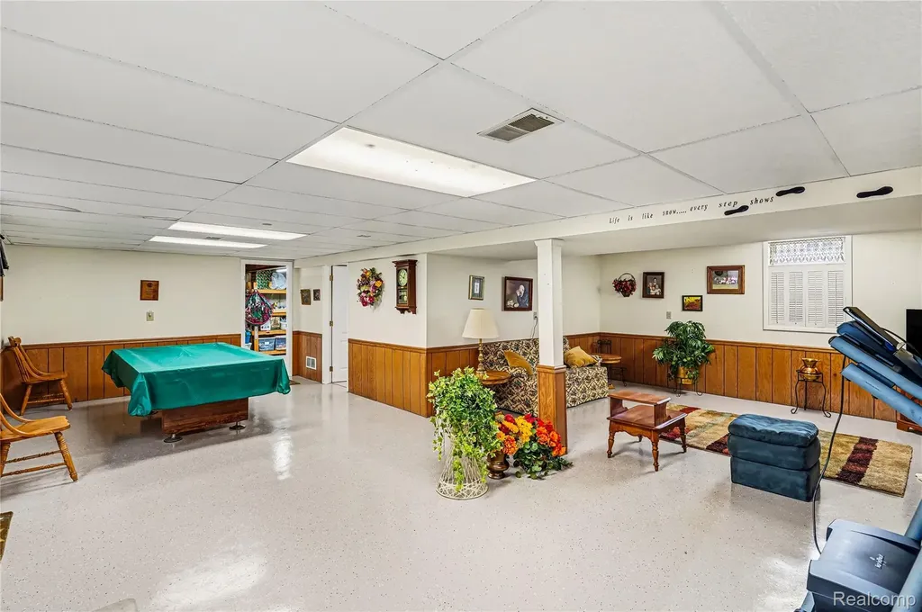 11676 Hawthorne Glen Drive Grand Blanc City MI 48439