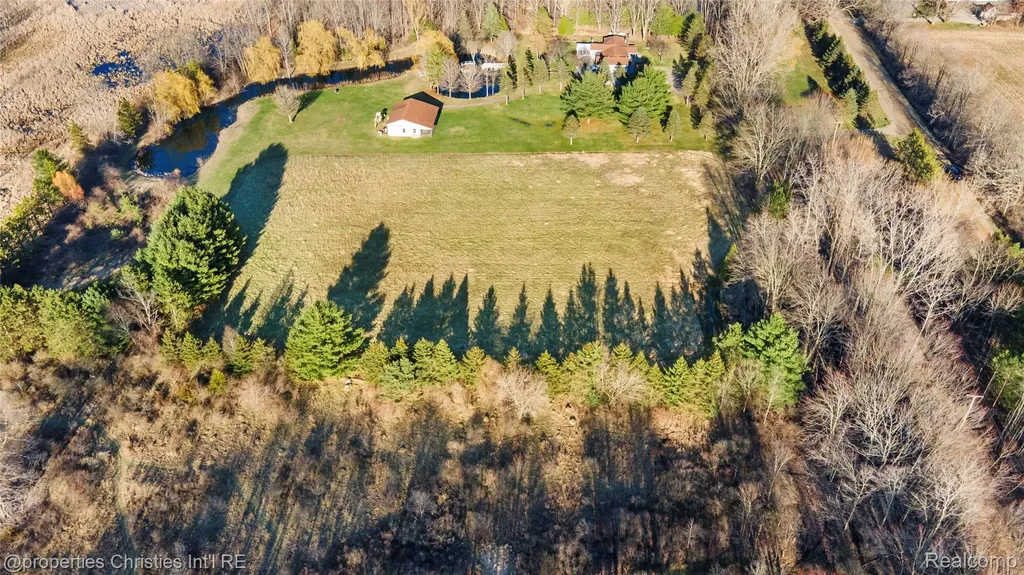 E Hunters Creek Road Metamora Township MI 48455