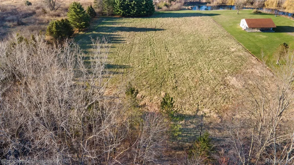 E Hunters Creek Road Metamora Township MI 48455
