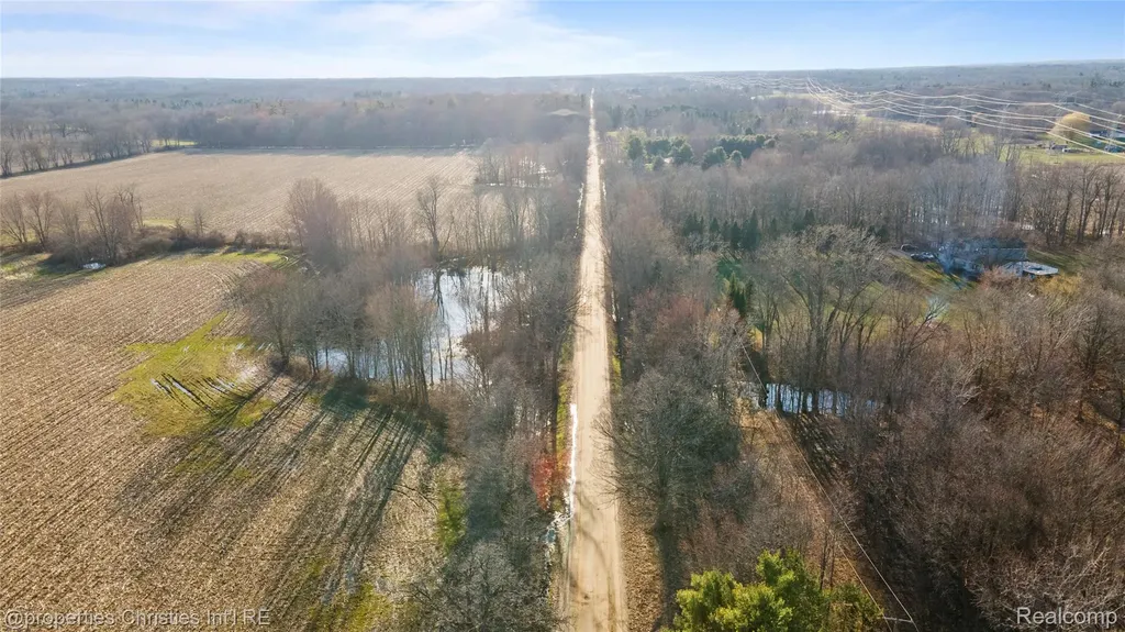 E Hunters Creek Road Metamora Township MI 48455