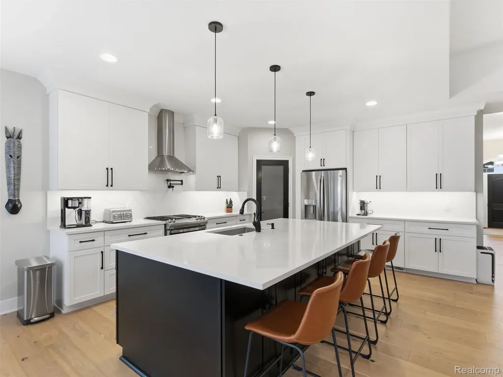 52853 Crimson Drive Macomb Township MI 48042