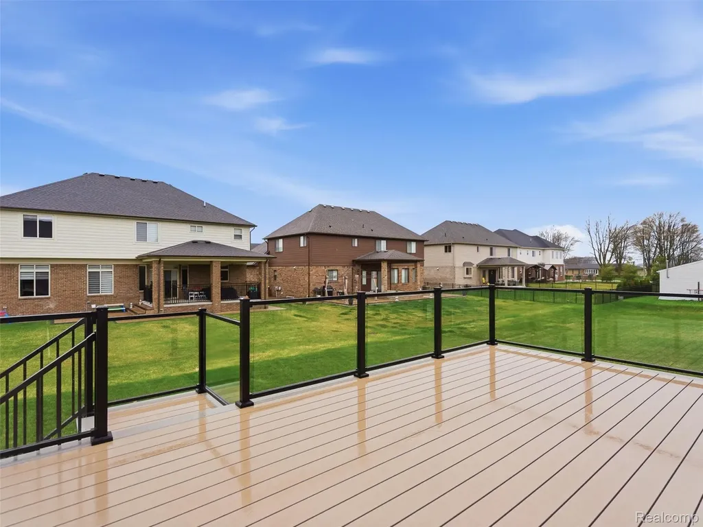 52853 Crimson Drive Macomb Township MI 48042