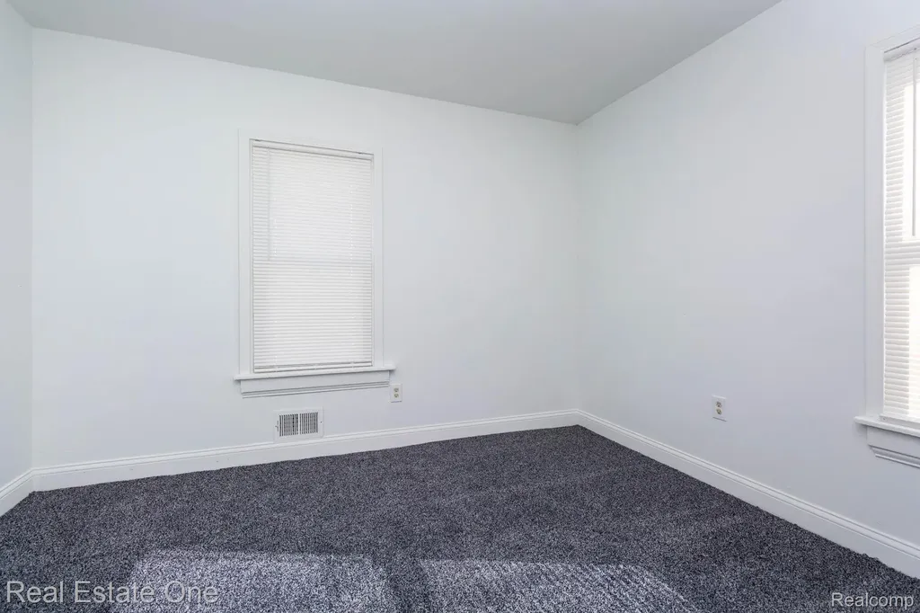 18666 Carrie Street Detroit City MI 48234