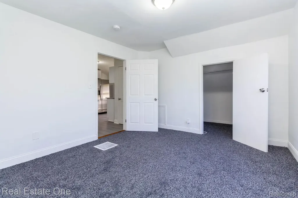 18666 Carrie Street Detroit City MI 48234