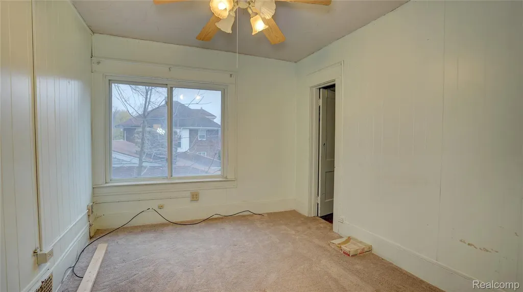 1644 Mason Street Flint City MI 48503
