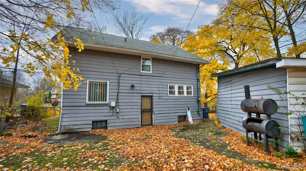 1644 Mason Street Flint City MI 48503