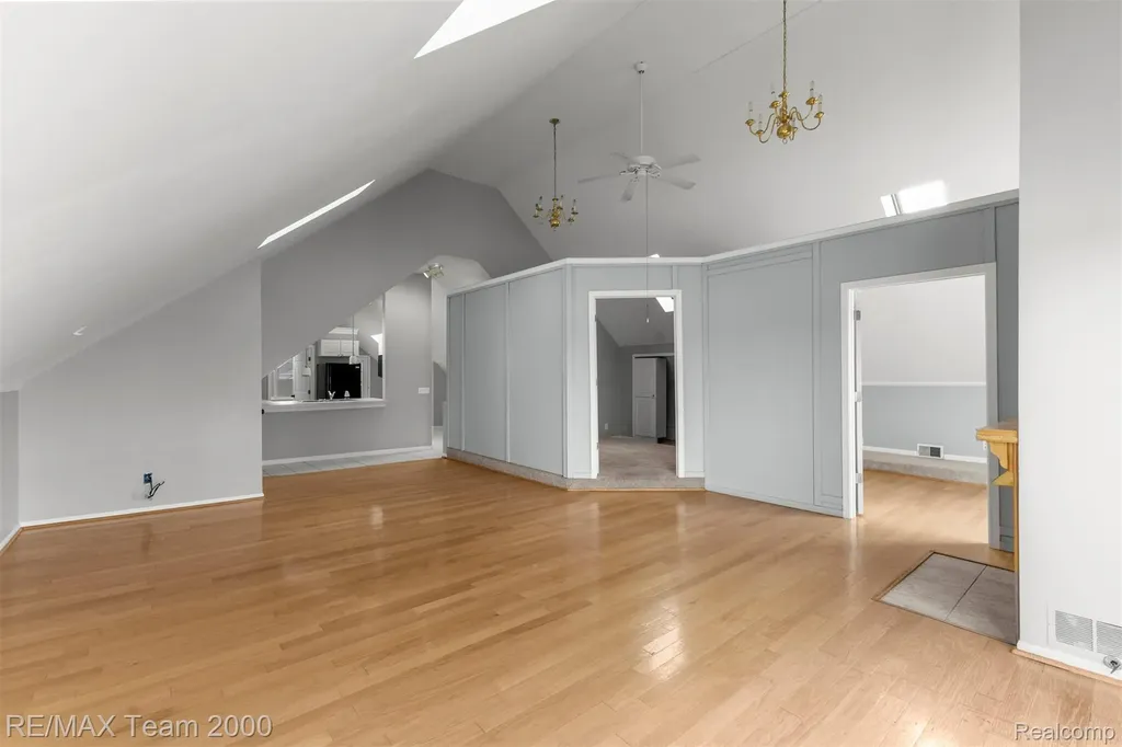 4390 Cass Elizabeth Road Waterford Charter Township MI 48328