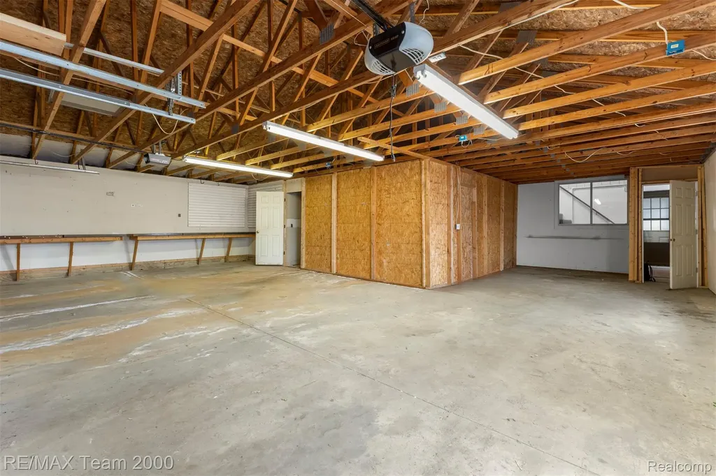 4390 Cass Elizabeth Road Waterford Charter Township MI 48328