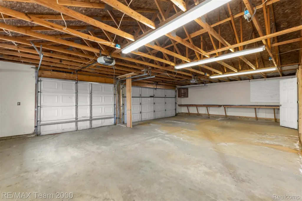 4390 Cass Elizabeth Road Waterford Charter Township MI 48328