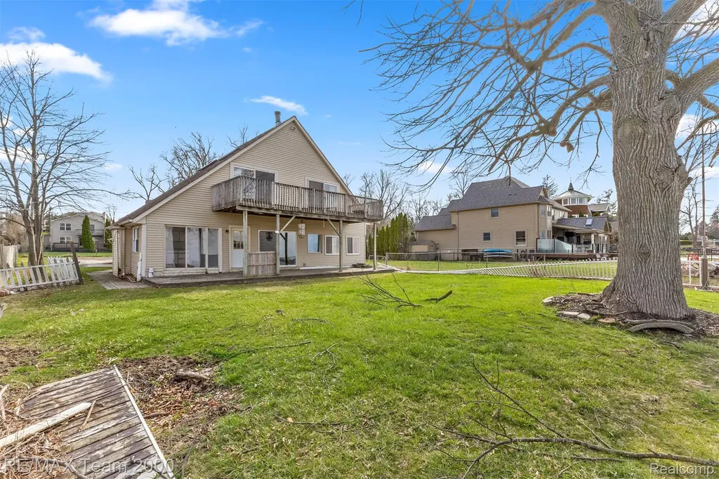 4390 Cass Elizabeth Road Waterford Charter Township MI 48328