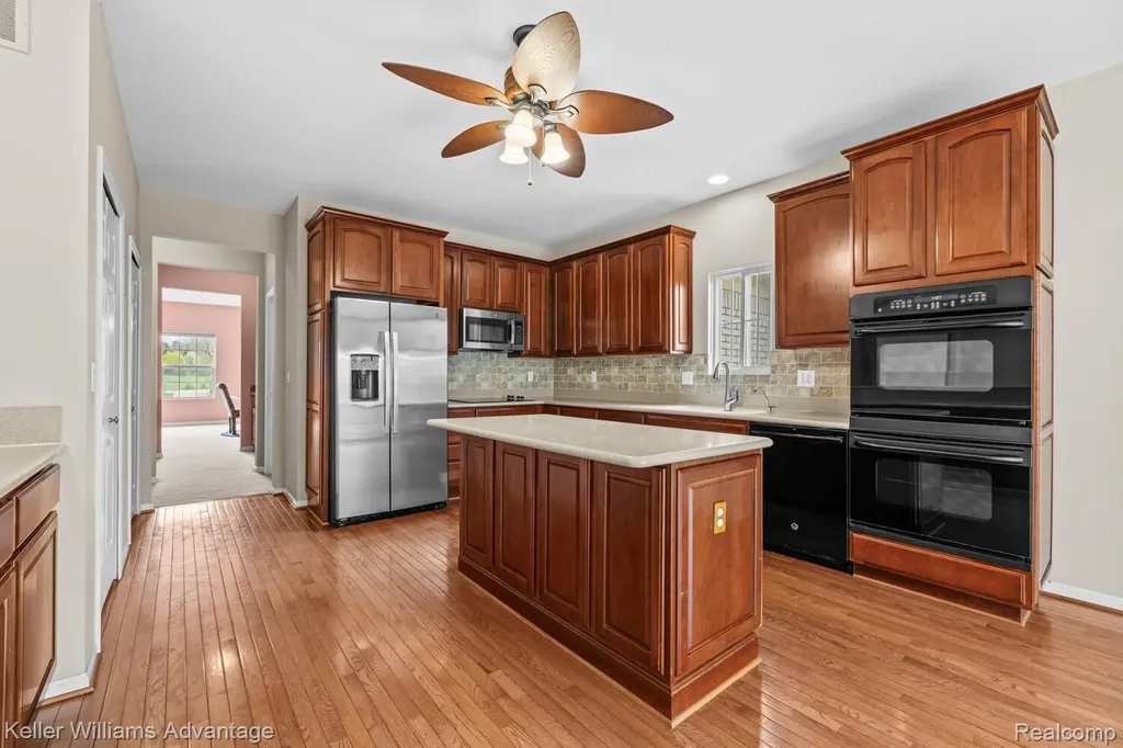 4100 Norwich Court Oakland Charter Township MI 48306