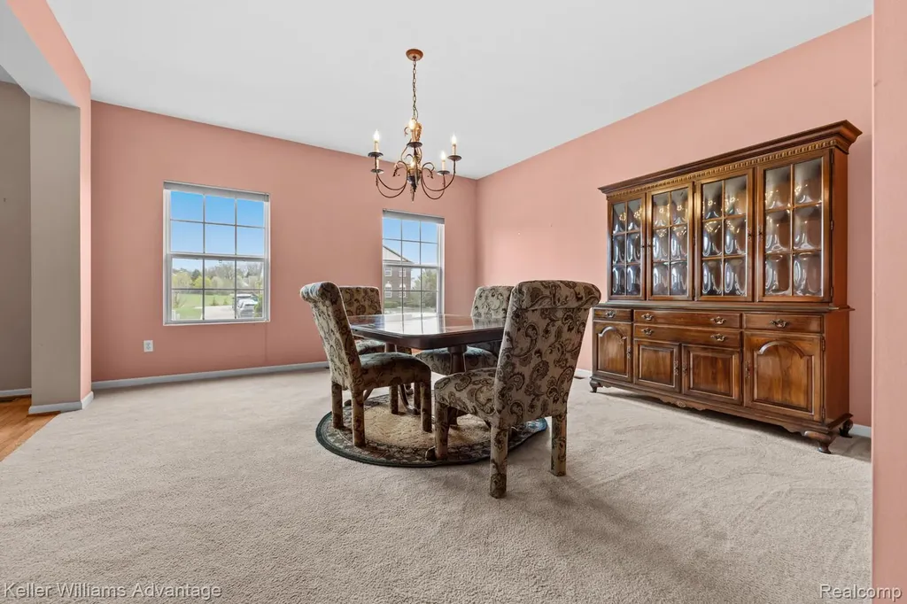 4100 Norwich Court Oakland Charter Township MI 48306