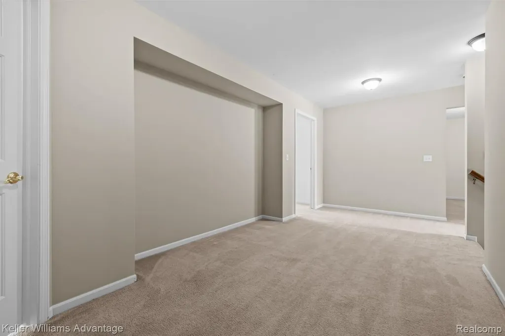 4100 Norwich Court Oakland Charter Township MI 48306