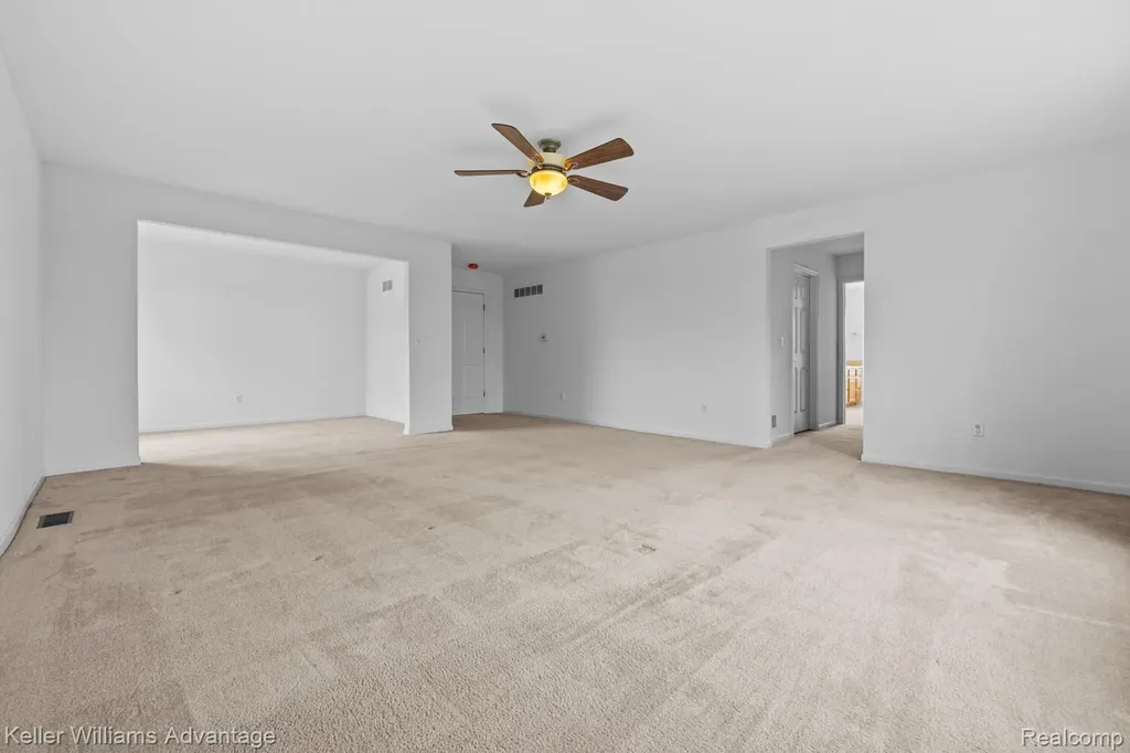4100 Norwich Court Oakland Charter Township MI 48306