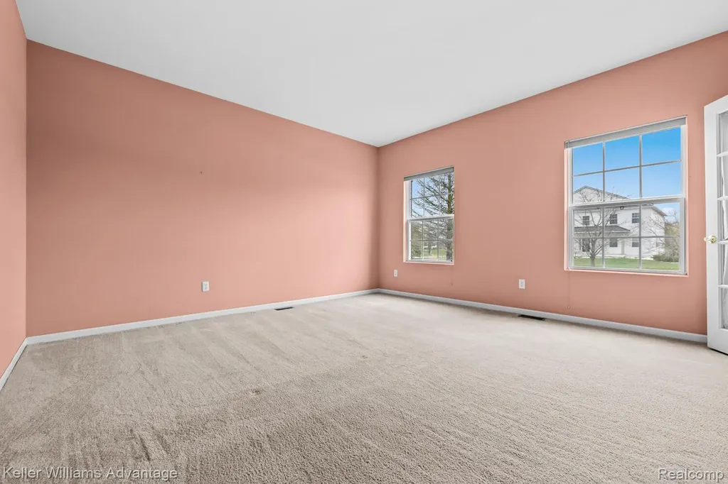 4100 Norwich Court Oakland Charter Township MI 48306