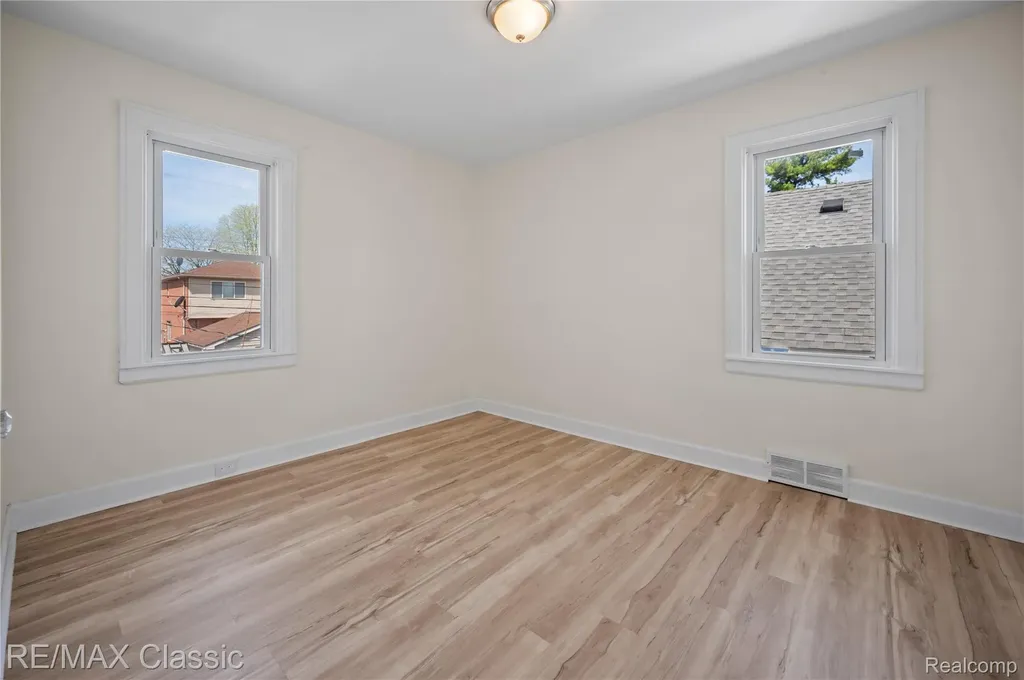 7239 Barrie Street Dearborn City MI 48126