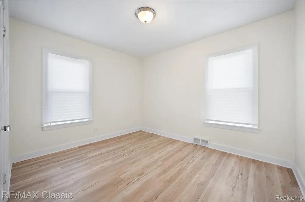 7239 Barrie Street Dearborn City MI 48126