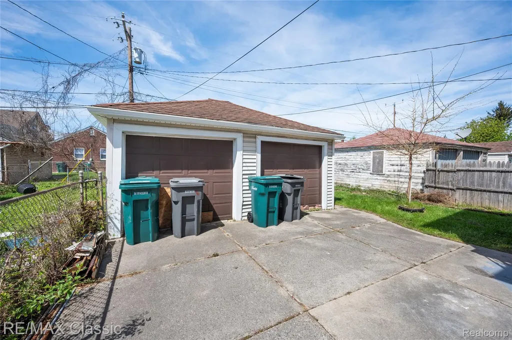 7239 Barrie Street Dearborn City MI 48126