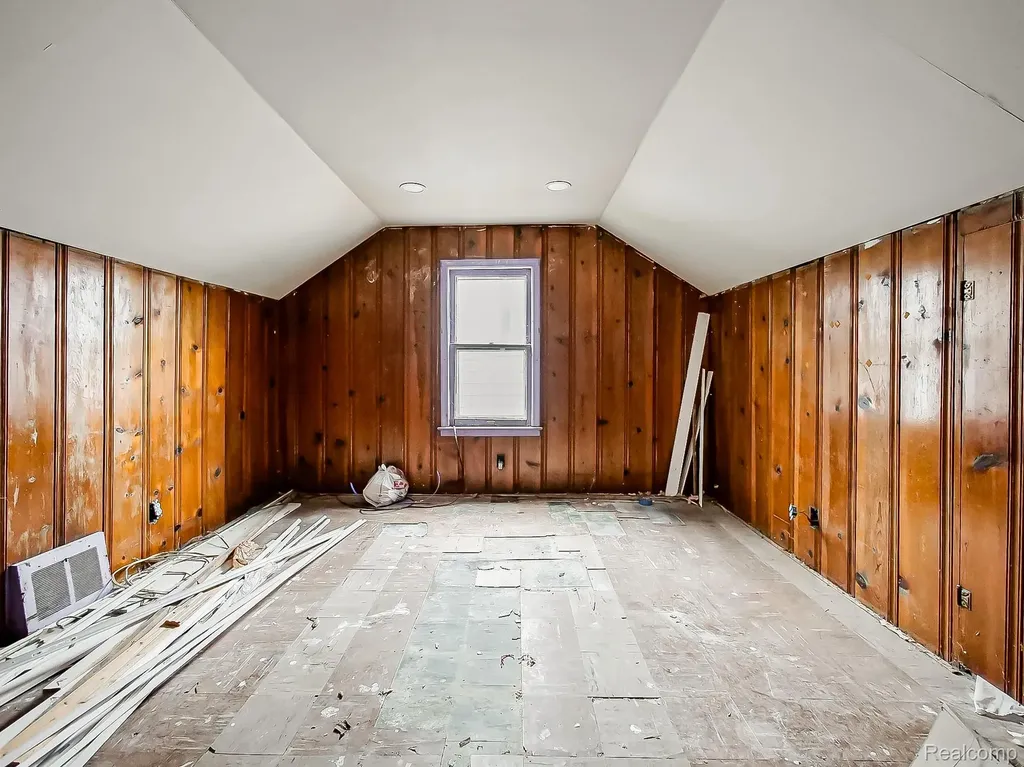 13551 Penrod Street Detroit City MI 48223