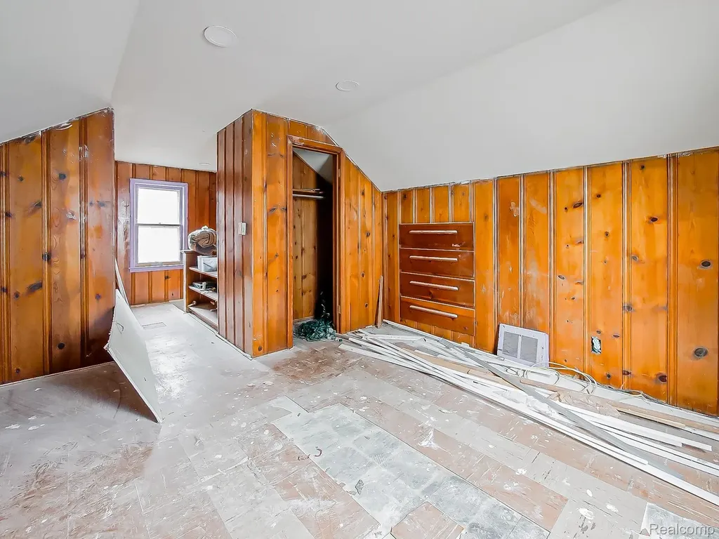 13551 Penrod Street Detroit City MI 48223