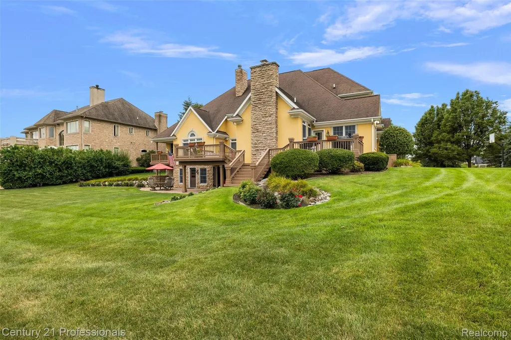 9310 Fairway Trail Grand Blanc City MI 48439