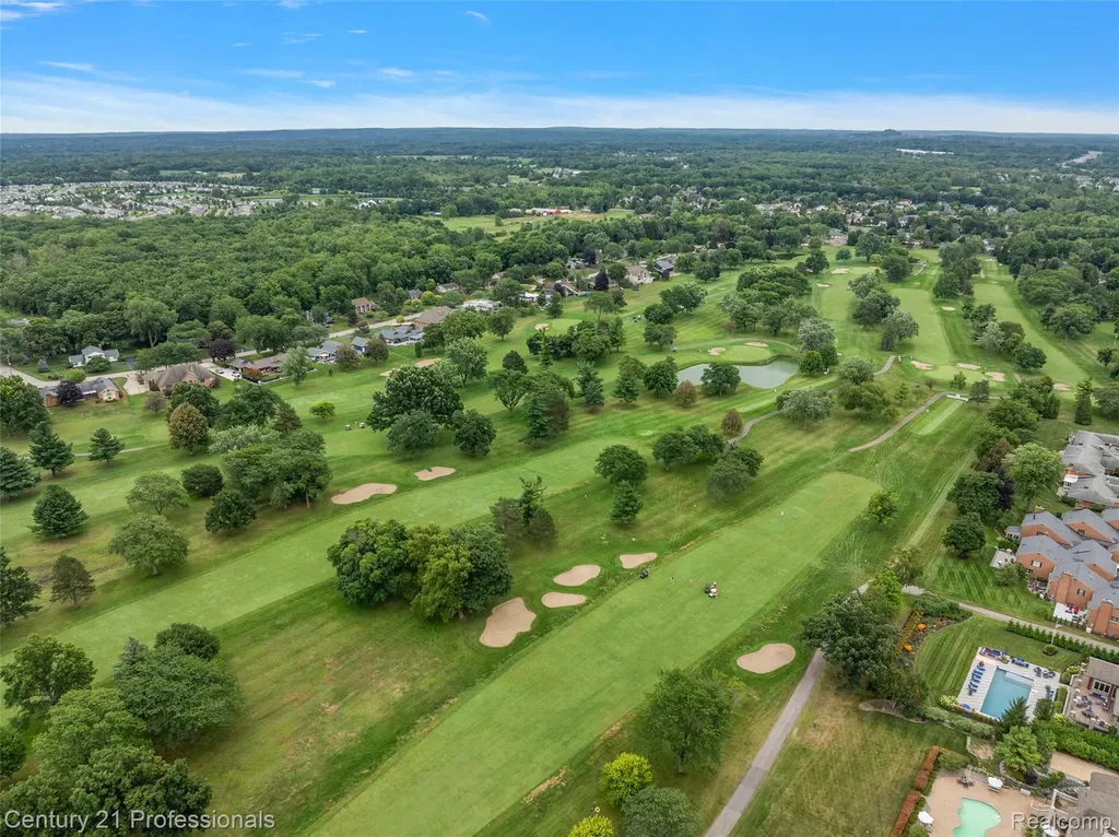 9310 Fairway Trail Grand Blanc City MI 48439