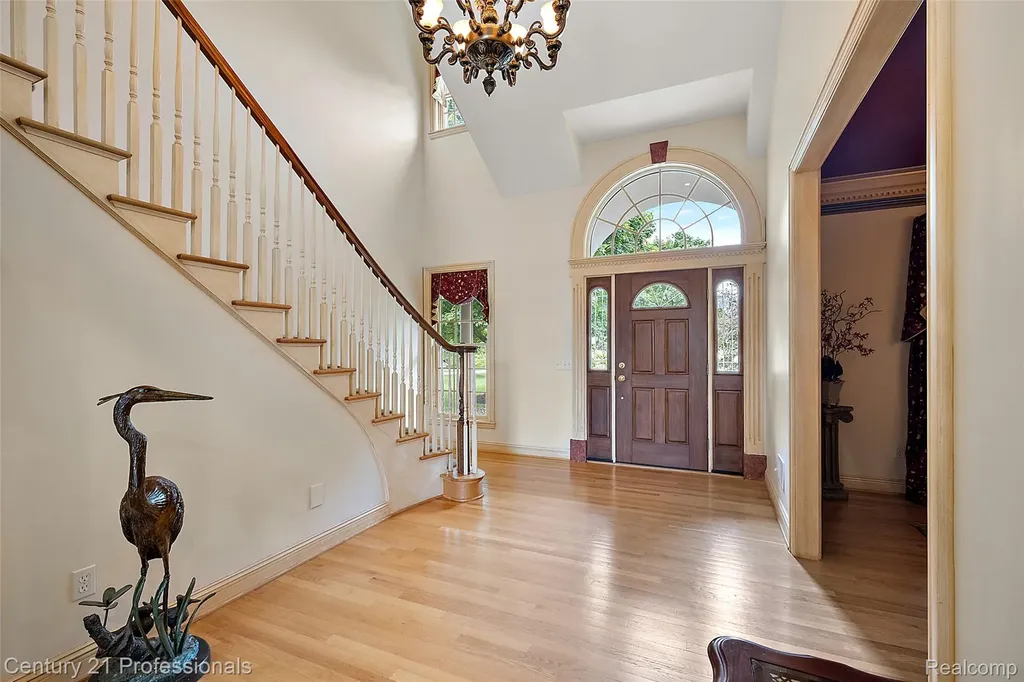 9310 Fairway Trail Grand Blanc City MI 48439