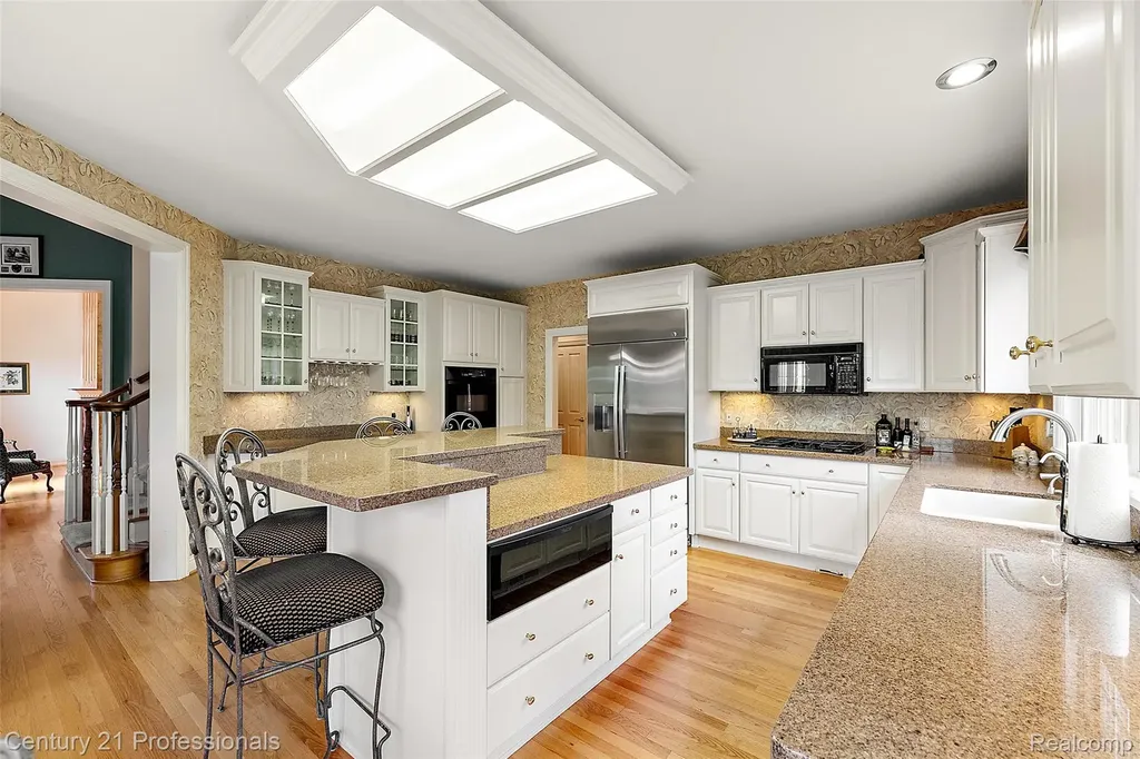 9310 Fairway Trail Grand Blanc City MI 48439