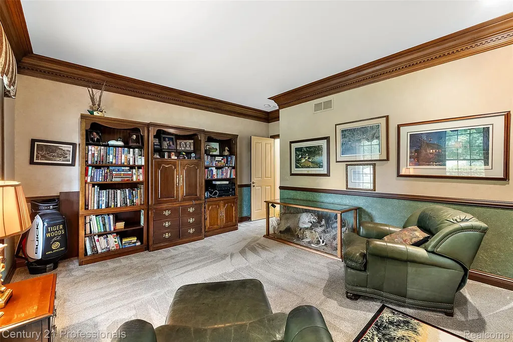 9310 Fairway Trail Grand Blanc City MI 48439