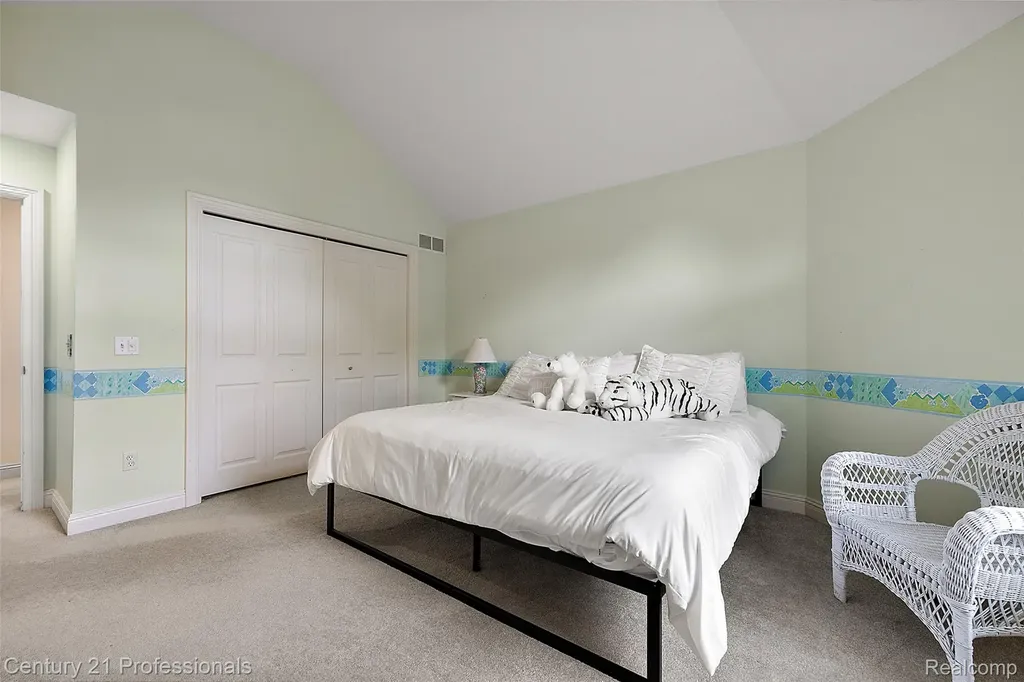 9310 Fairway Trail Grand Blanc City MI 48439