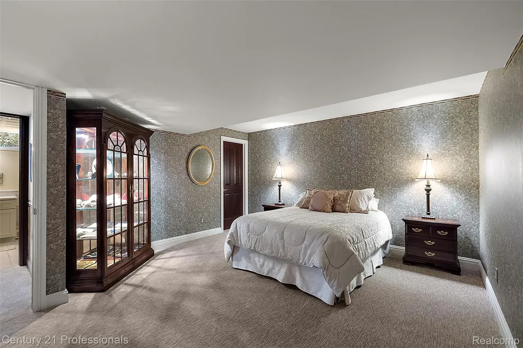9310 Fairway Trail Grand Blanc City MI 48439