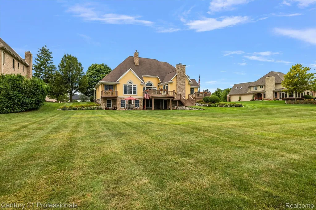 9310 Fairway Trail Grand Blanc City MI 48439