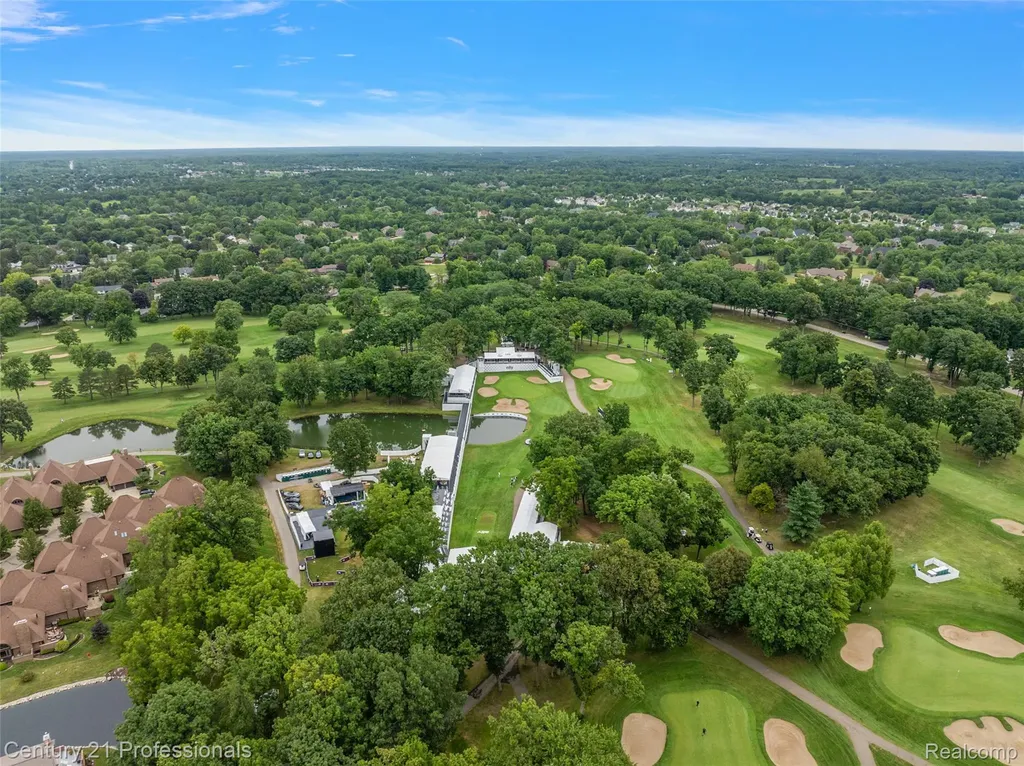 9310 Fairway Trail Grand Blanc City MI 48439