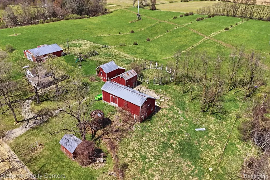 15250 Easudes Road Sharon Township MI 49240