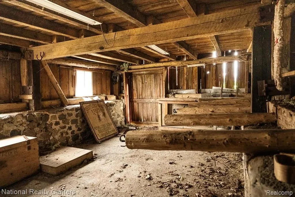 15250 Easudes Road Sharon Township MI 49240