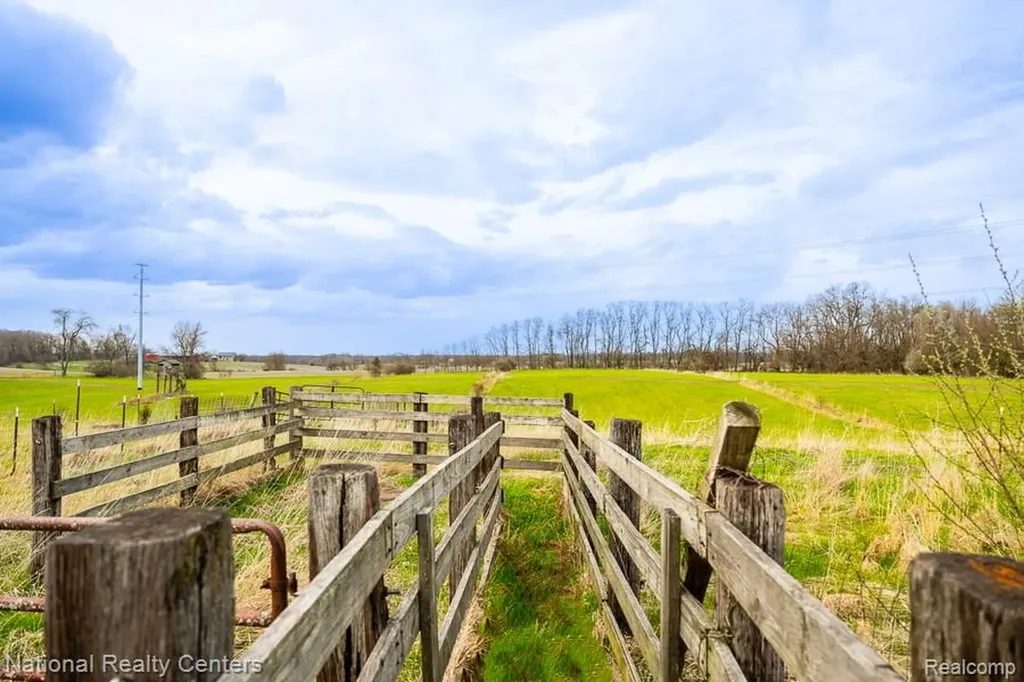 15250 Easudes Road Sharon Township MI 49240