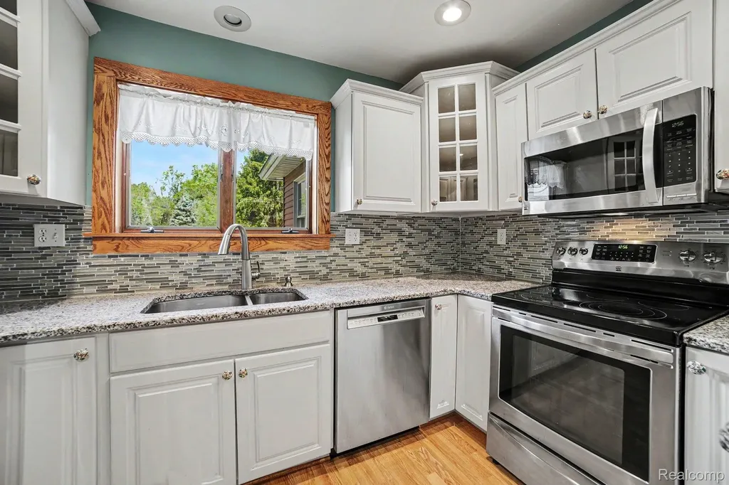 4345 N Michigan Avenue Carrollton Township MI 48604