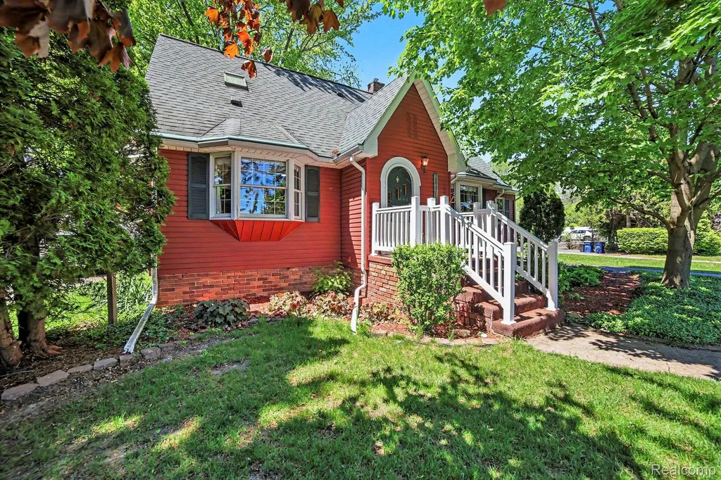 4345 N Michigan Avenue Carrollton Township MI 48604