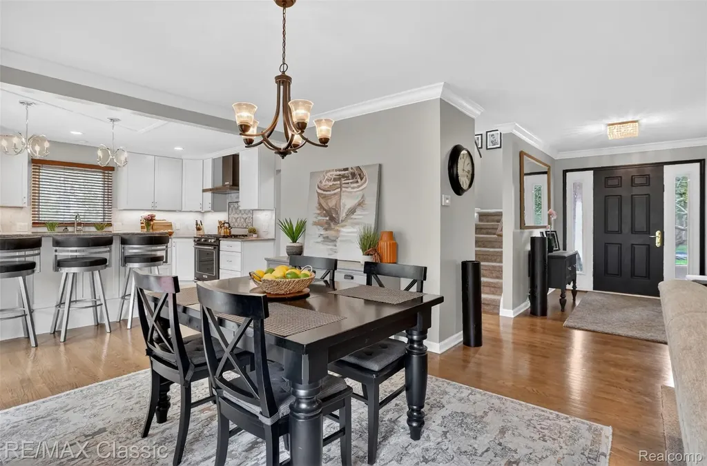 29640 Vista Court Farmington Hills City MI 48331