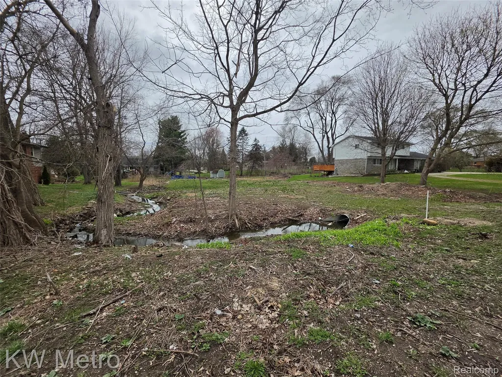 28 Mile Road Washington Township MI 48094