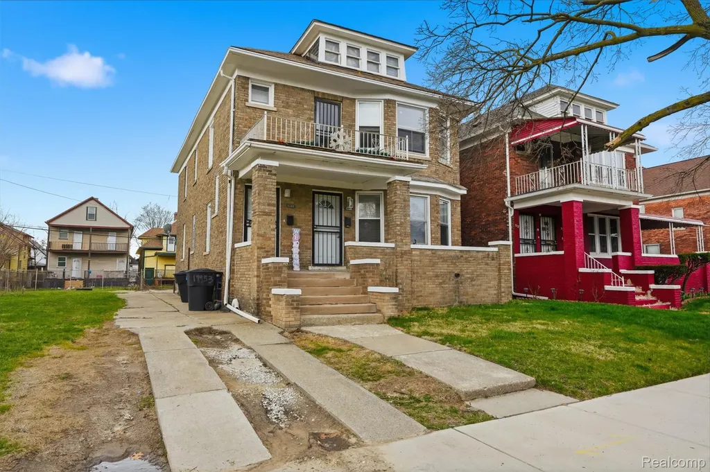 5145 Iroquois Street Detroit City MI 48213