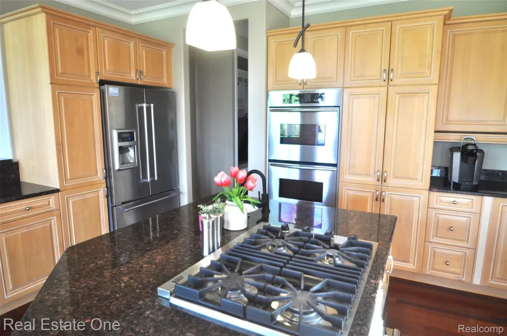 3648 W Tienken Road Rochester Hills City MI 48306
