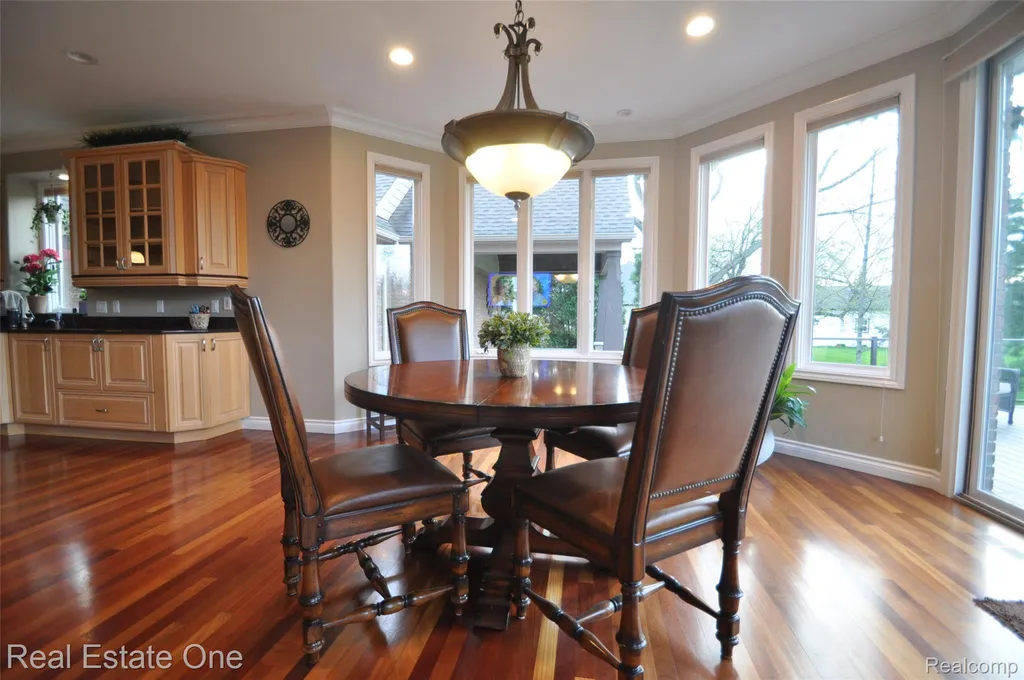 3648 W Tienken Road Rochester Hills City MI 48306