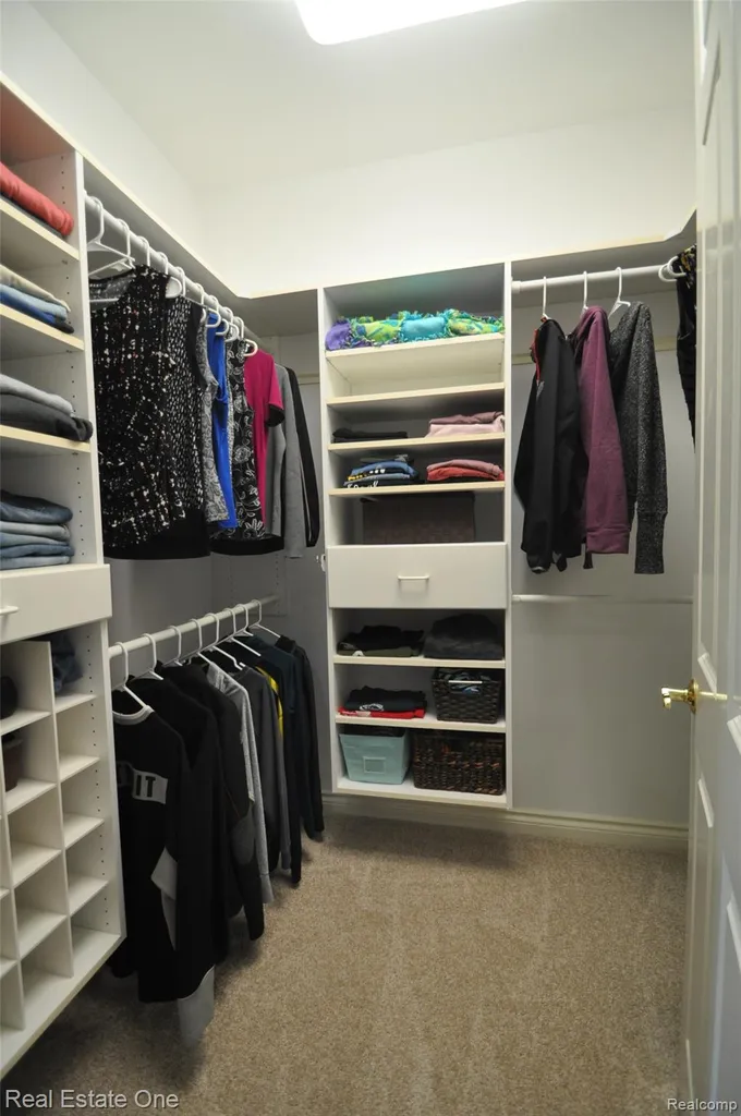 3648 W Tienken Road Rochester Hills City MI 48306
