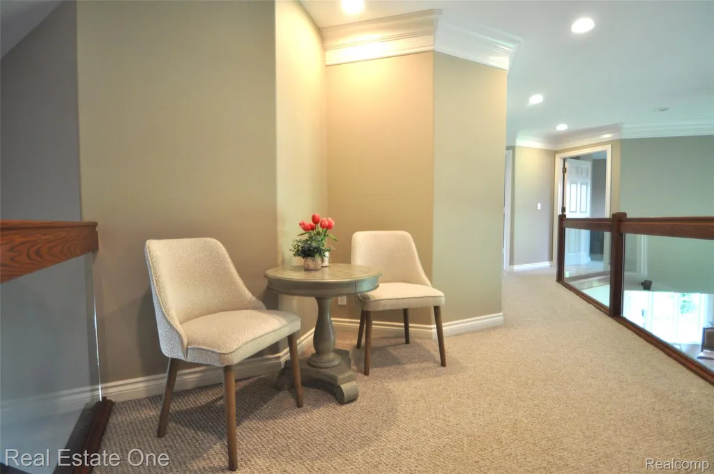 3648 W Tienken Road Rochester Hills City MI 48306
