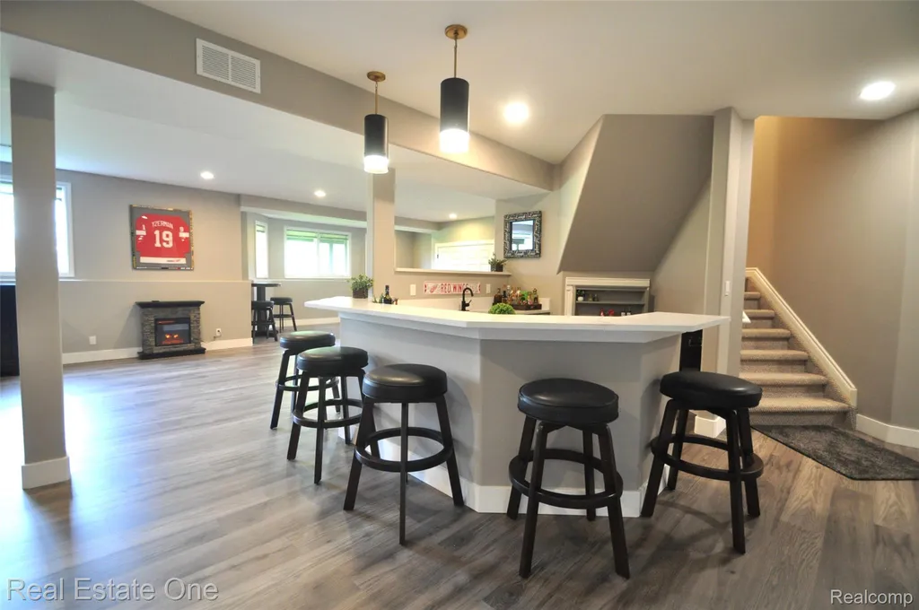 3648 W Tienken Road Rochester Hills City MI 48306