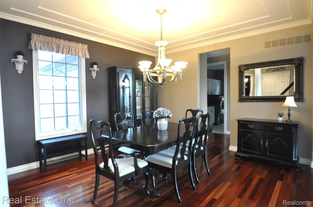 3648 W Tienken Road Rochester Hills City MI 48306