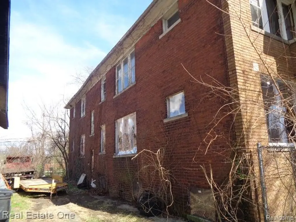 9928 Belleterre Street Detroit City MI 48204